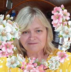 Meet your Posher, Angie